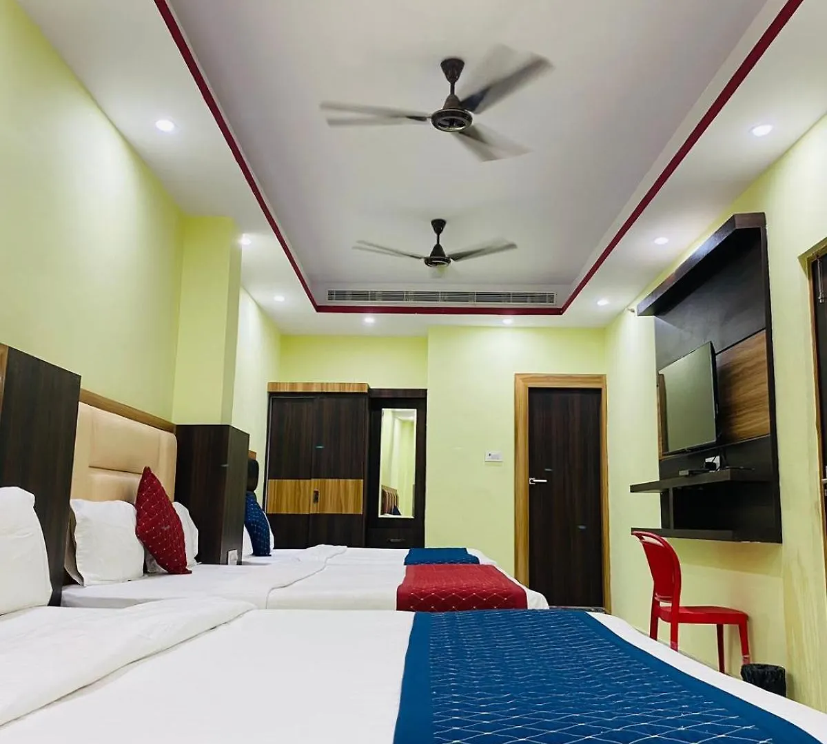 Hotel Laxmivillas Varanasi