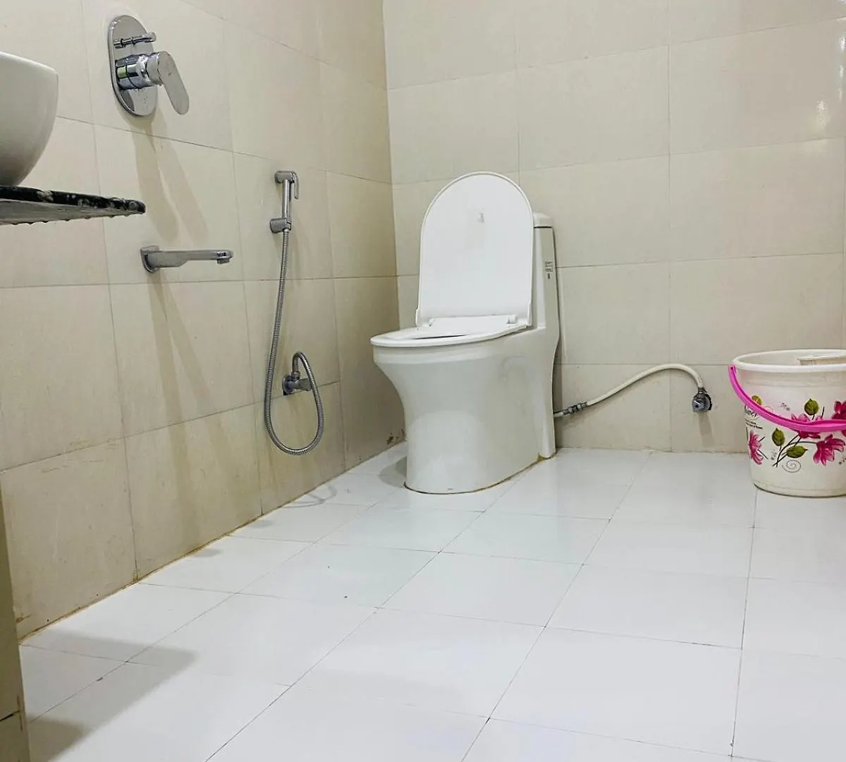 Hotel Laxmivillas Varanasi